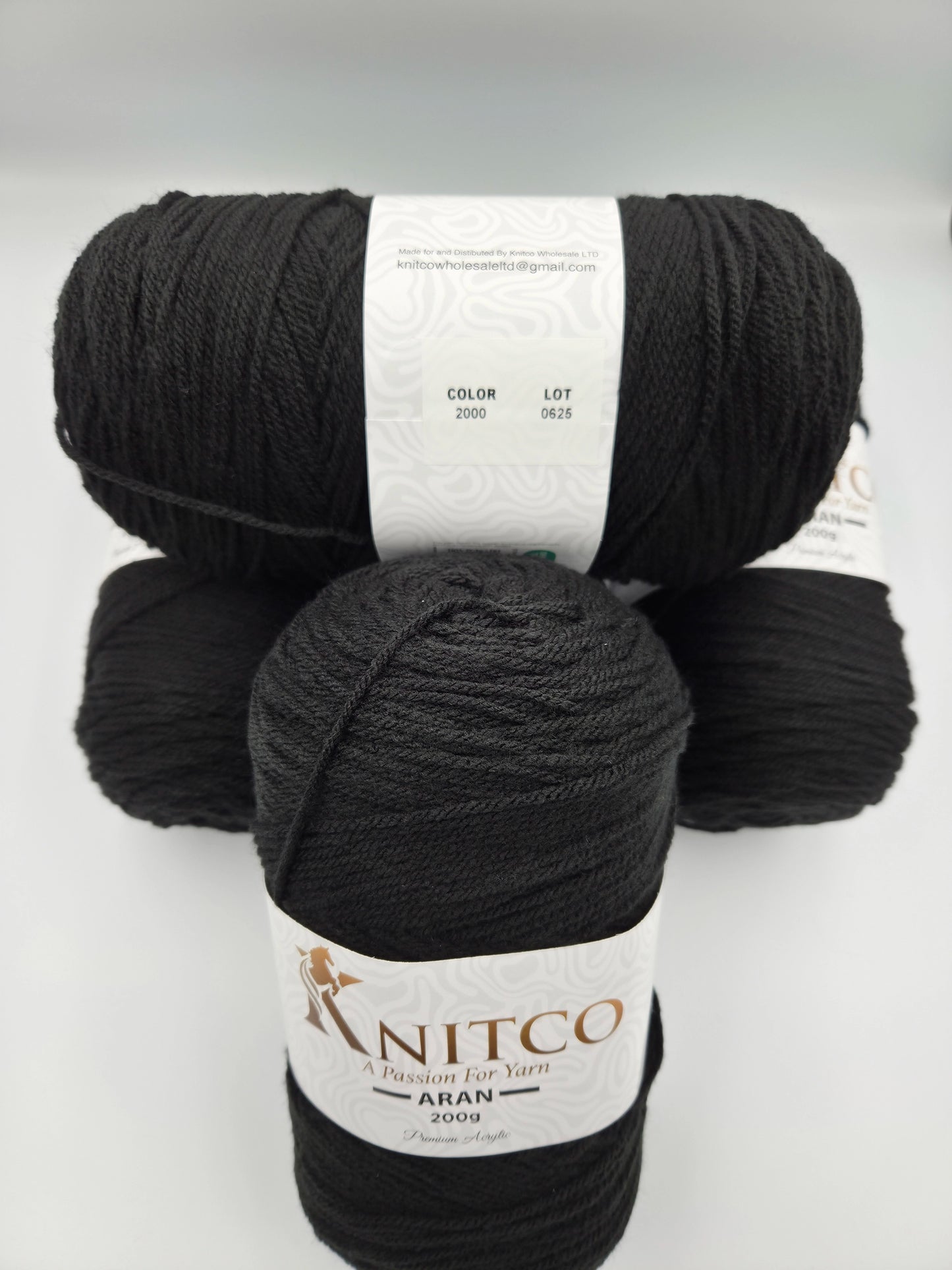 Knitco Aran 200g 2000