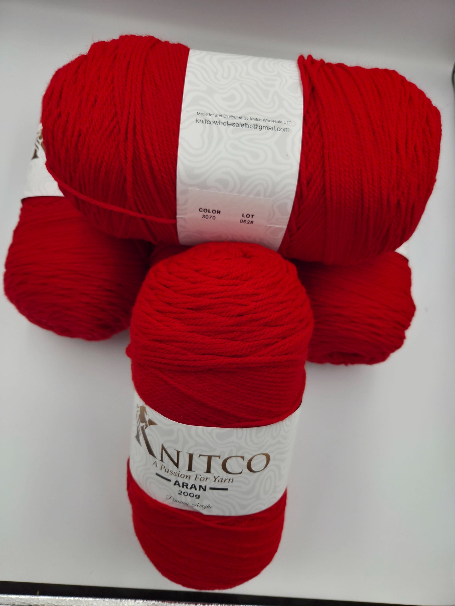 Knitco Aran 200g 3070