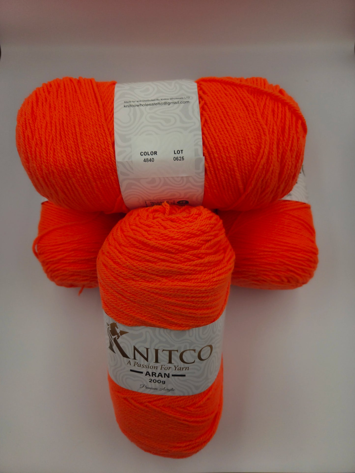 Knitco Aran 200g 4840