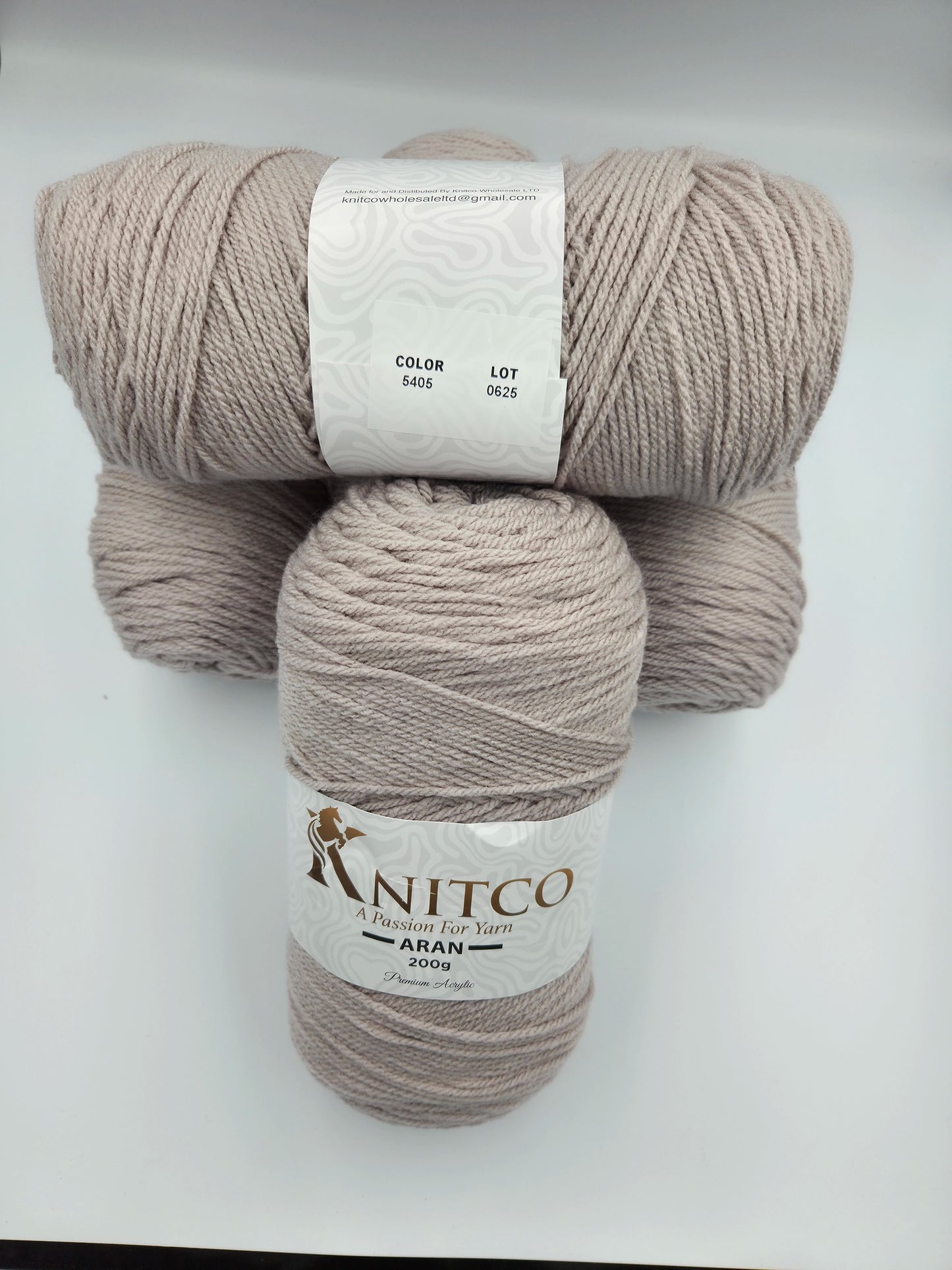 Knitco Aran 200g 5405