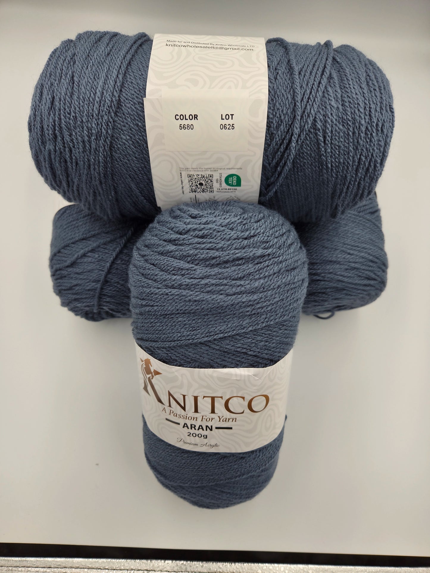 Knitco Aran 200g 5680