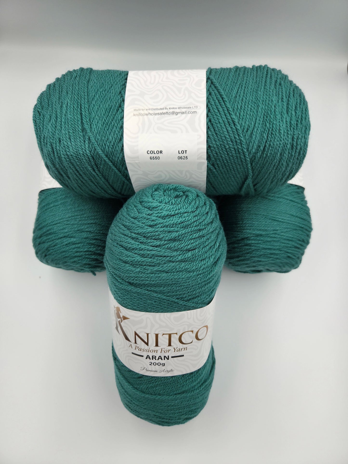 Knitco Aran 200g 6550