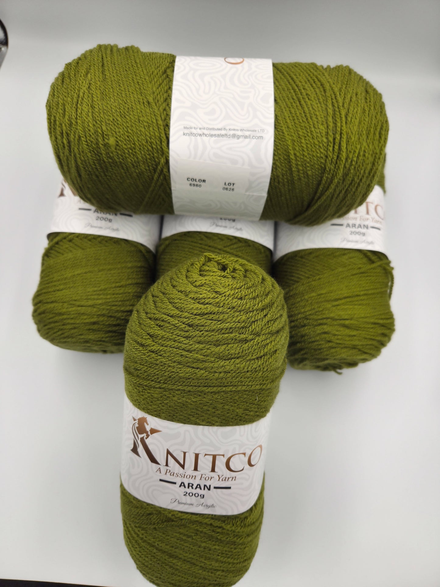 Knitco Aran 200g 6950
