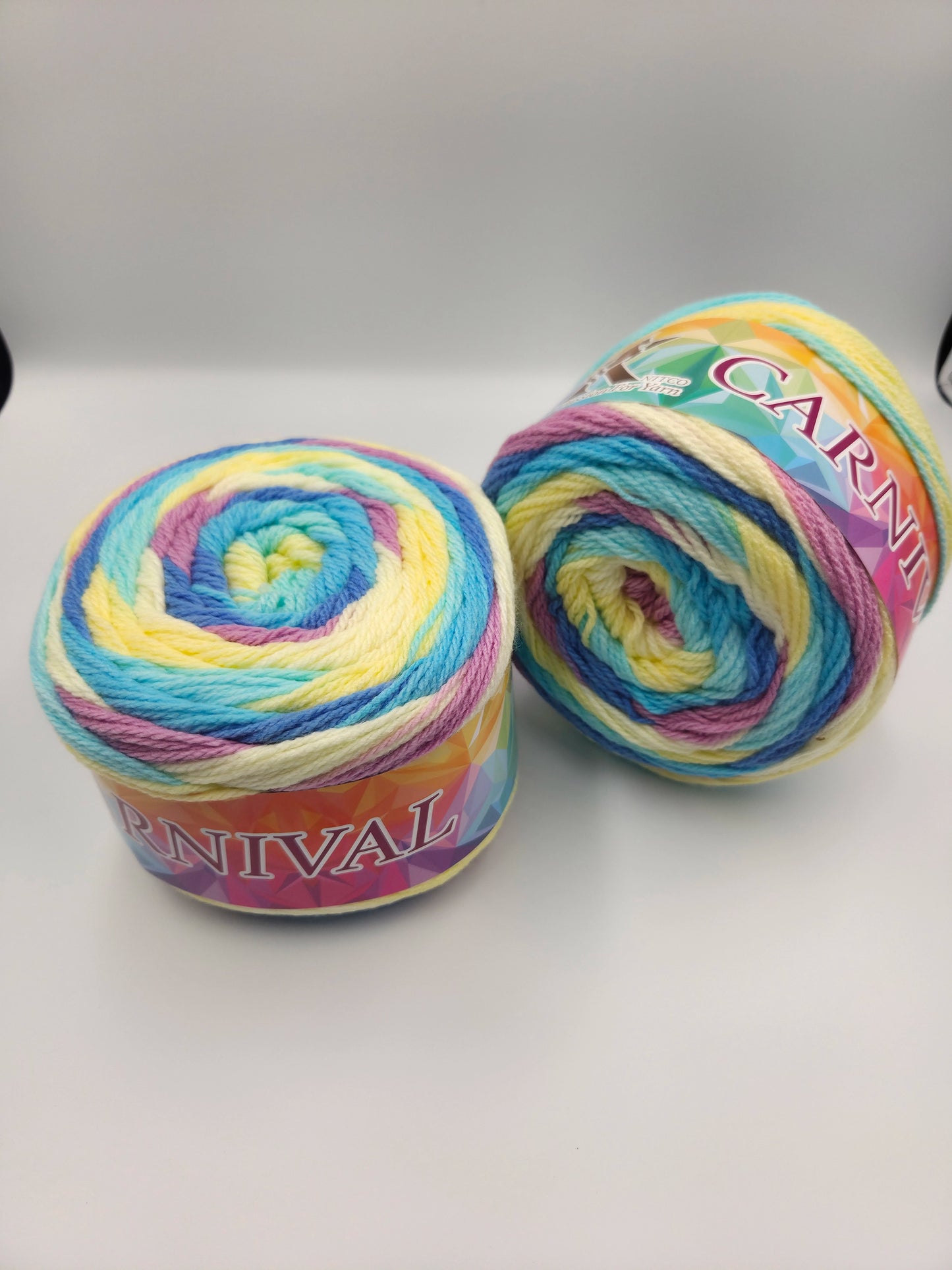 Knitco Carnival Aran 2004