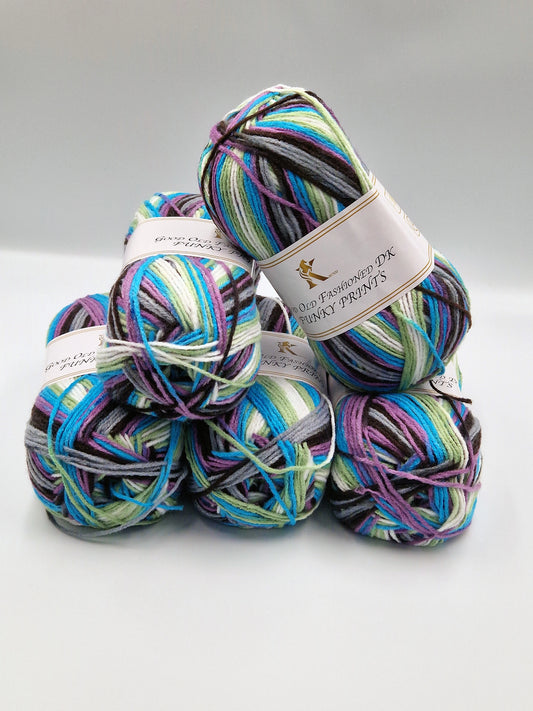 Good Old Fashioned Funky Prints DK 40