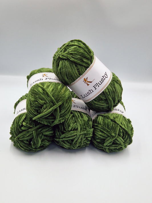 Lush Plushy Chenille yarn lushy 14