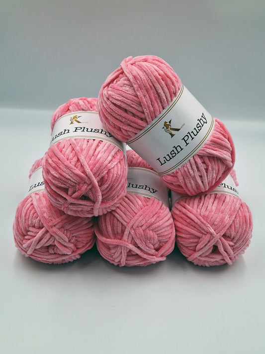 Lush Plushy Chenille yarn lushy 15