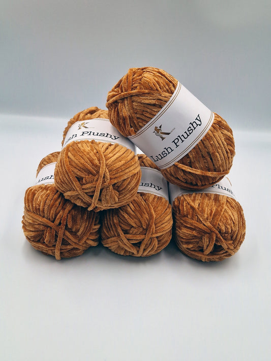 Lush Plushy Chenille yarn lushy 16