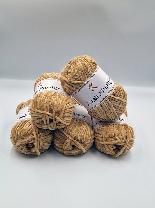 Lush Plushy Chenille yarn lushy 21