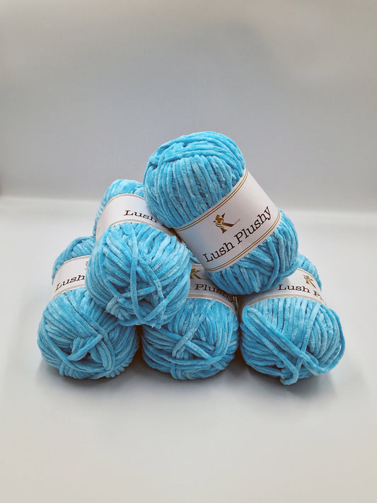Lush Plushy Chenille yarn lushy 22