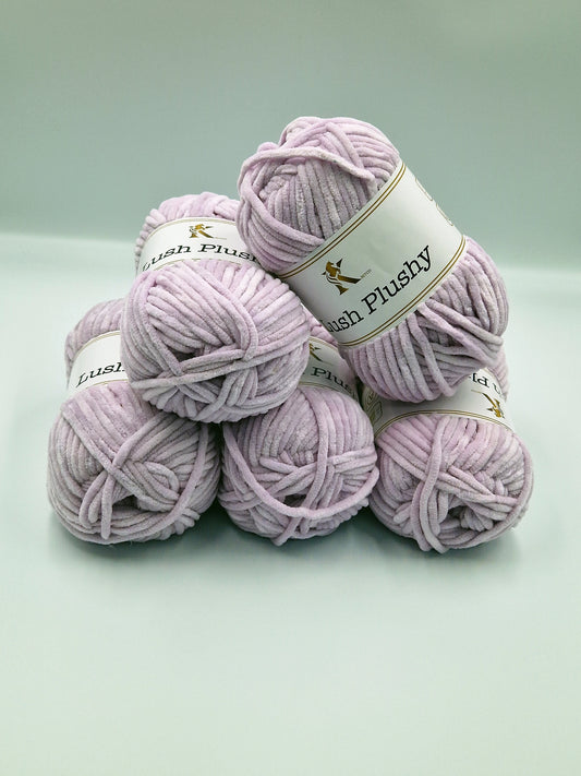 Lush Plushy Chenille yarn lushy 23
