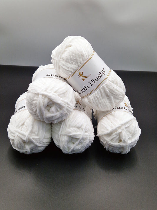 Lush Plushy Chenille yarn lushy 29