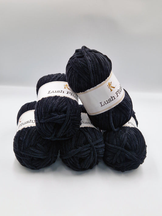 Lush Plushy Chenille yarn lushy 30