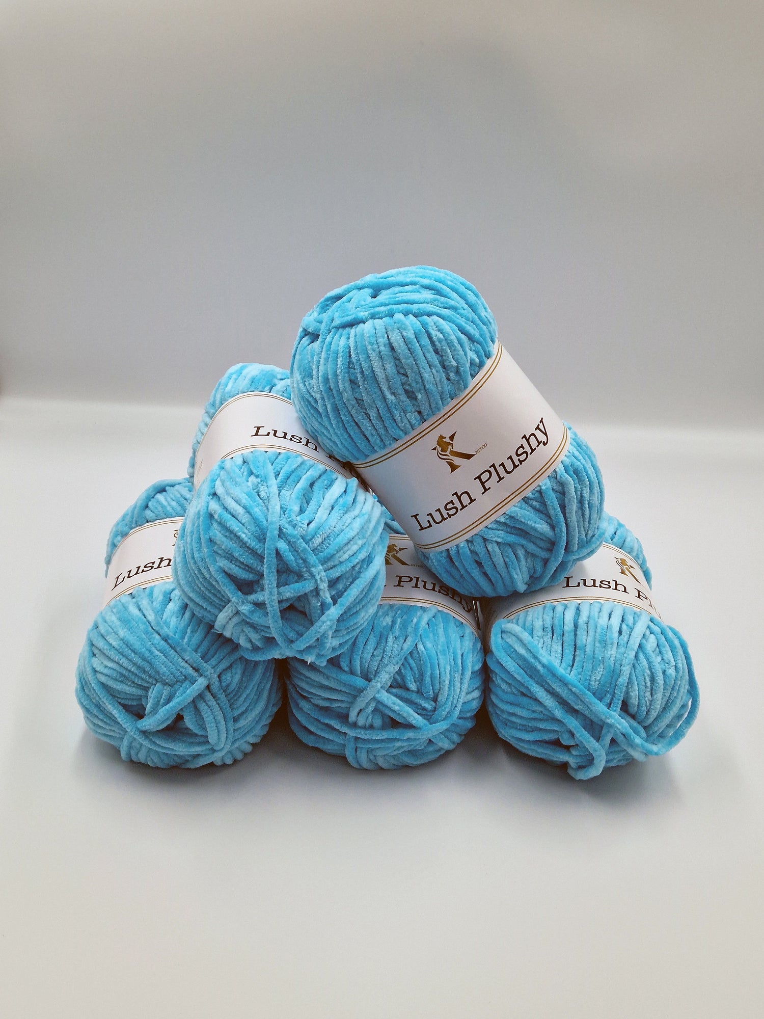 Lush Plushy Chenille yarn - £18.40, pack quantity 10 Balls, £1.84 per ball, 30 colours