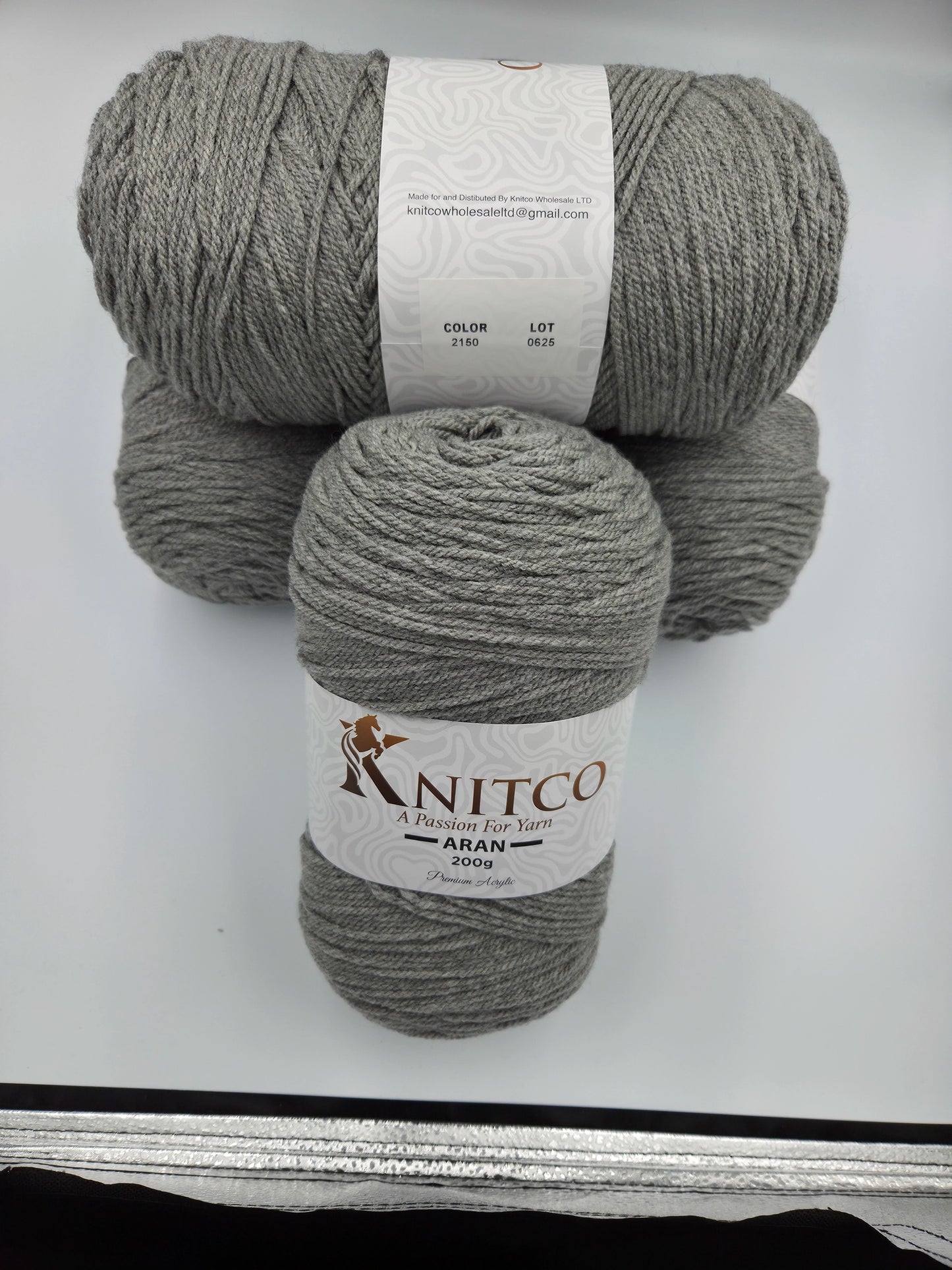 Knitco Aran 200g 2150