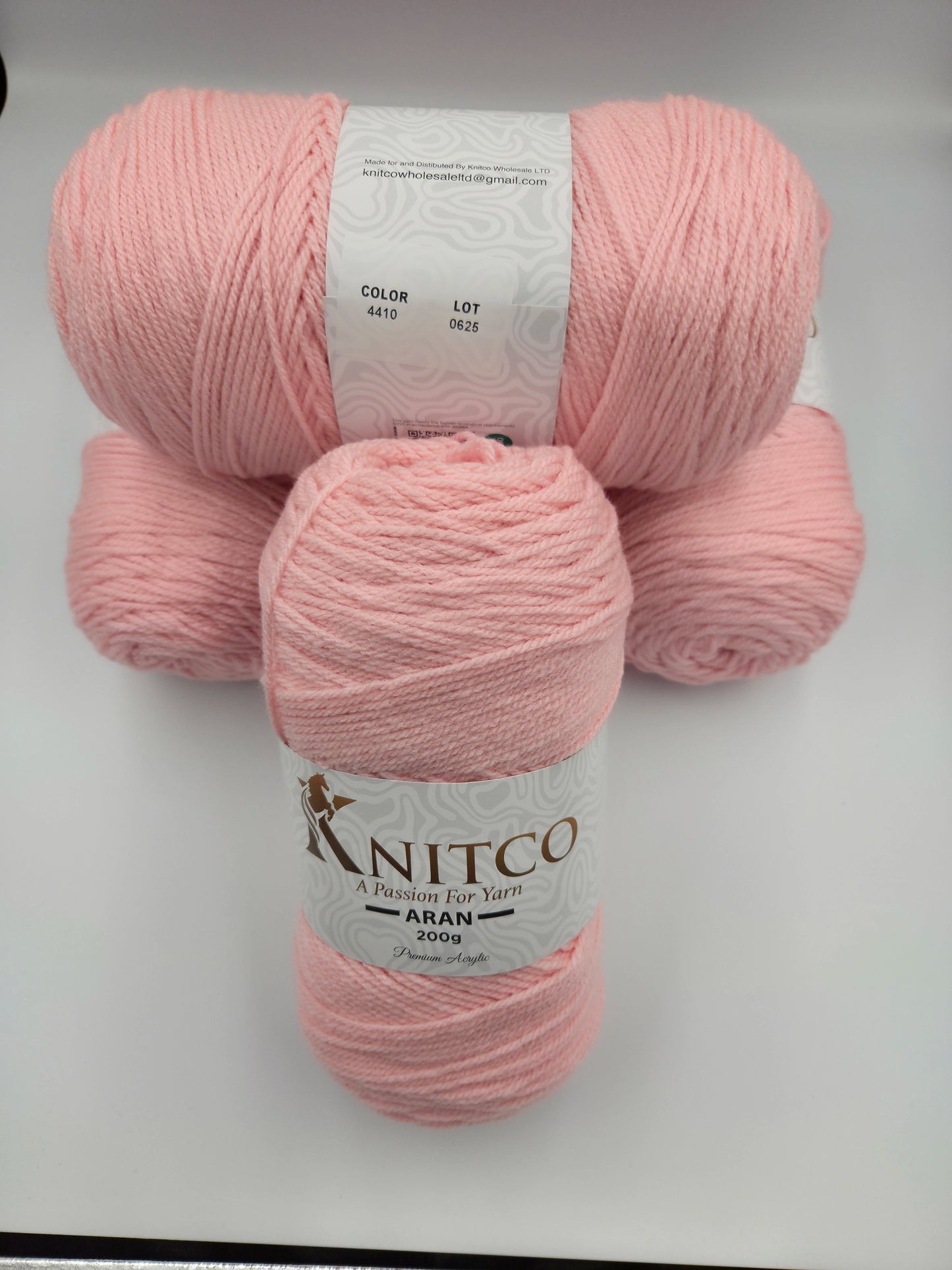 Knitco Aran 200g 4410