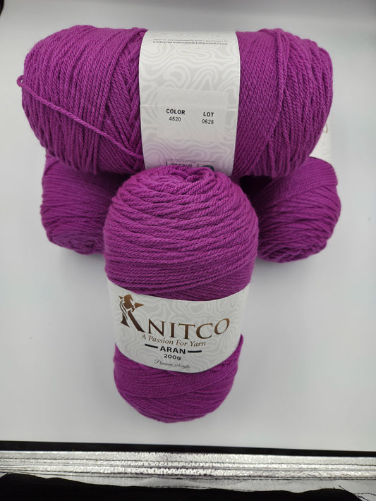 Knitco Aran 200g 4520