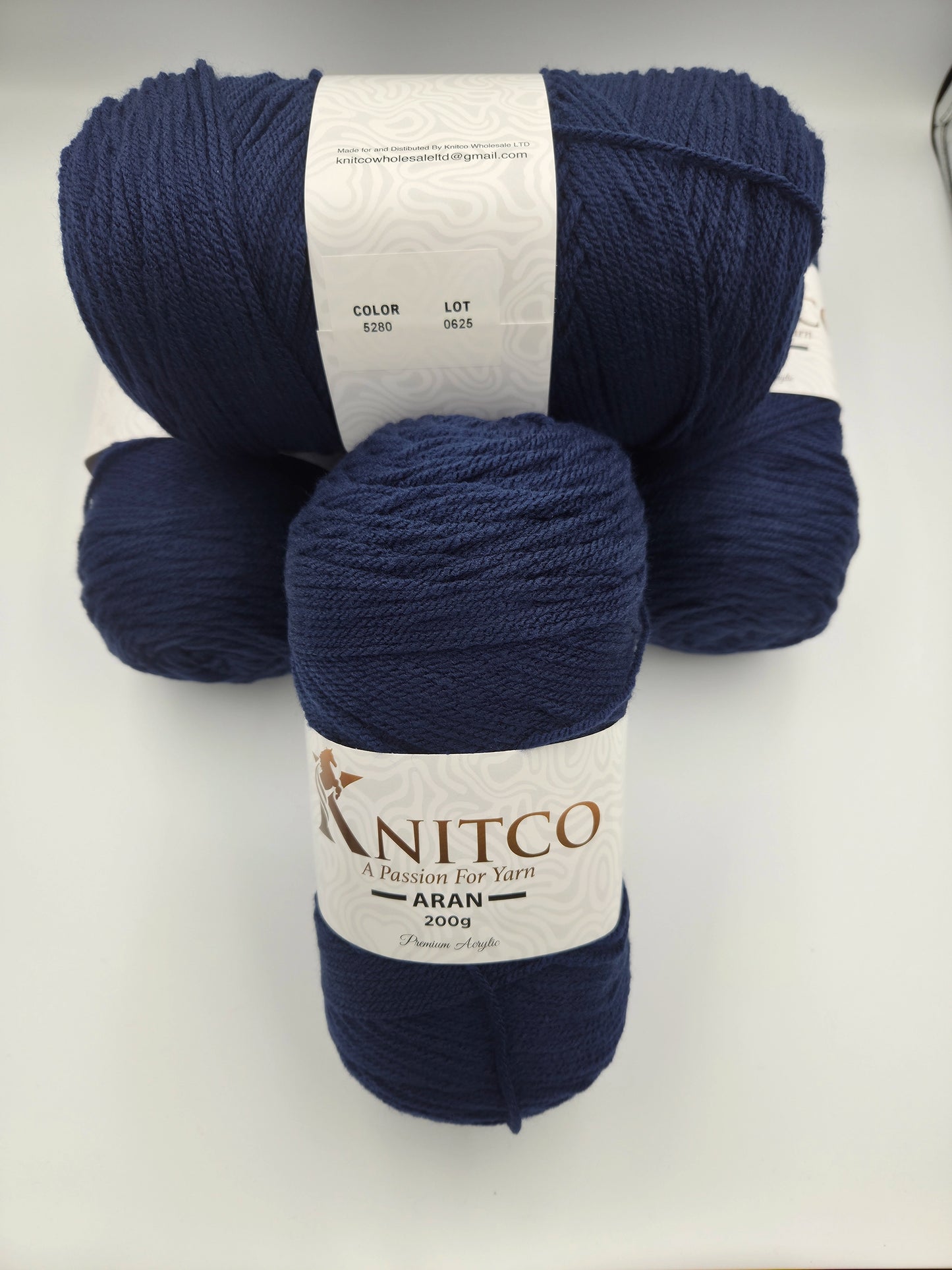 Knitco Aran 200g 5280