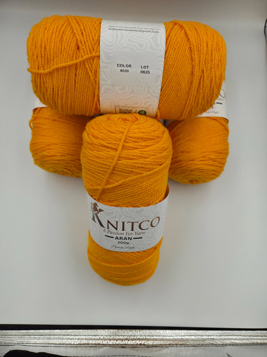 Knitco Aran 200g 8030