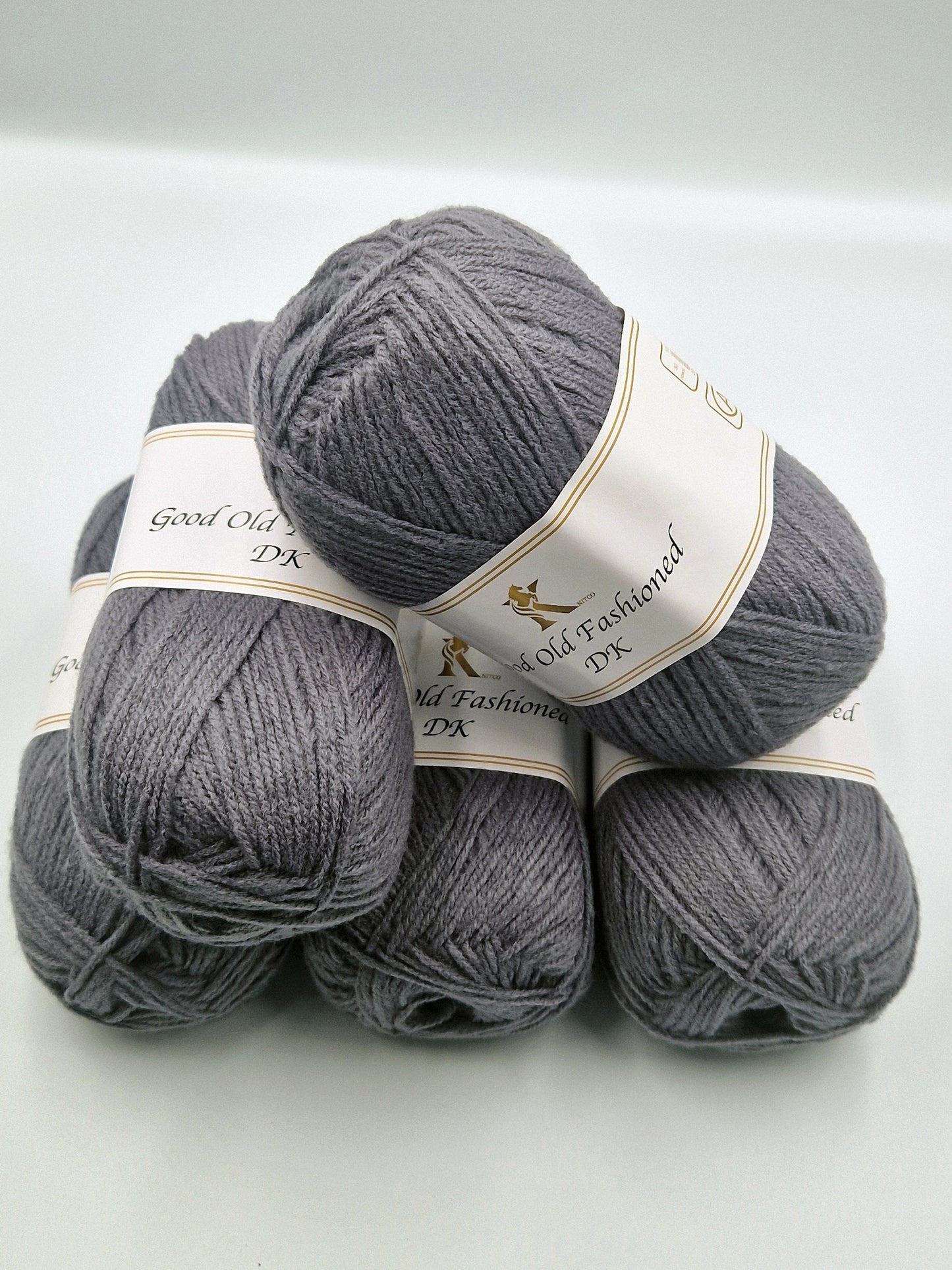 Good Old Fashioned DK colour 9