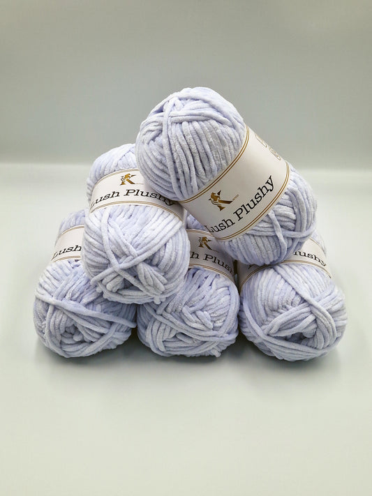 Lush Plushy Chenille yarn lushy 25