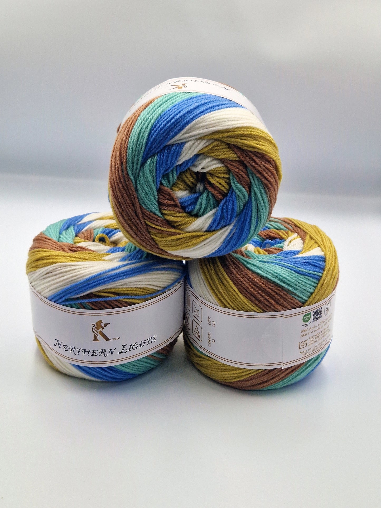 Northern Lights Cakes 10